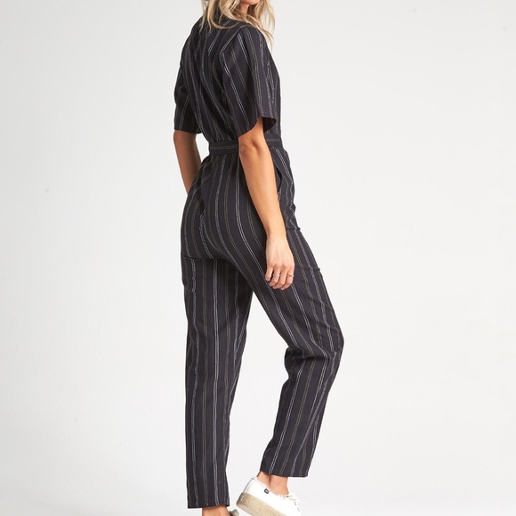 🛒✨Billabong hit the highway jumpsuit - Picture 3 of 11
